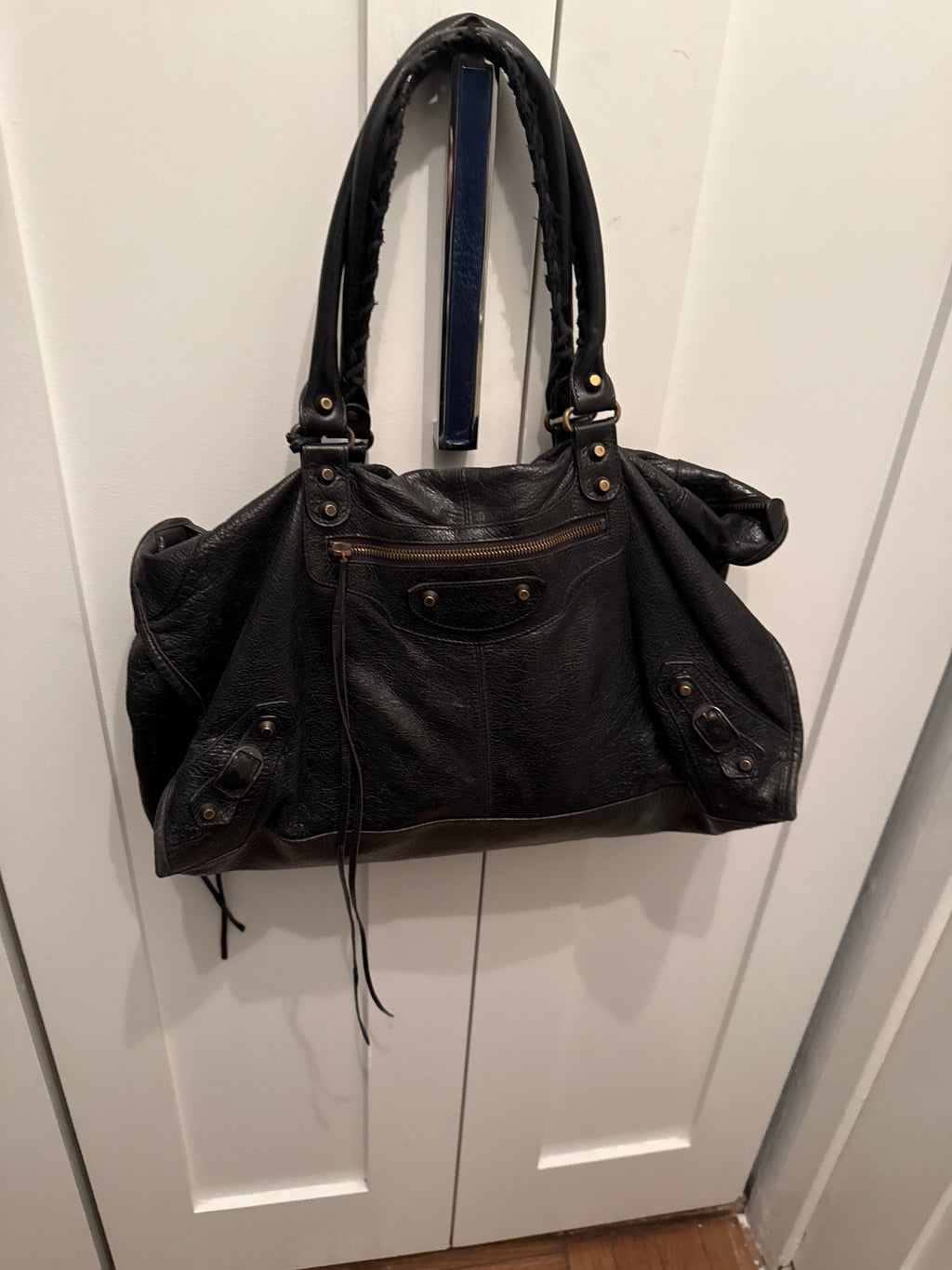 Balenciaga Classic City Bag – Black